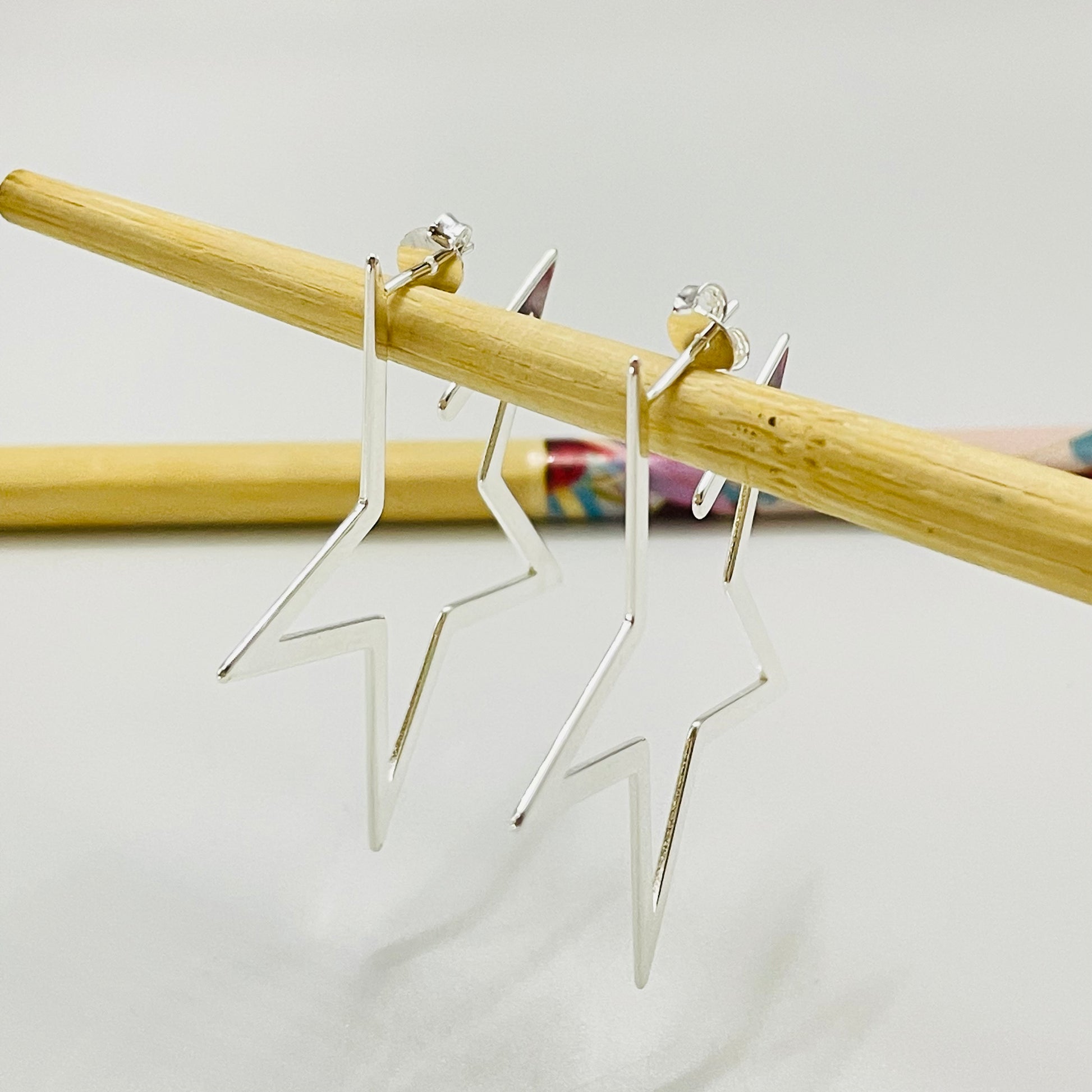 XP400 Aro Estrella tipo Argolla L 47 x 47 mm Espesor 1 mm Aro Baño Plata Aros Bañados hecho de Bronce Bañado en Plata 50 ml Joyas Bañadas en Plata