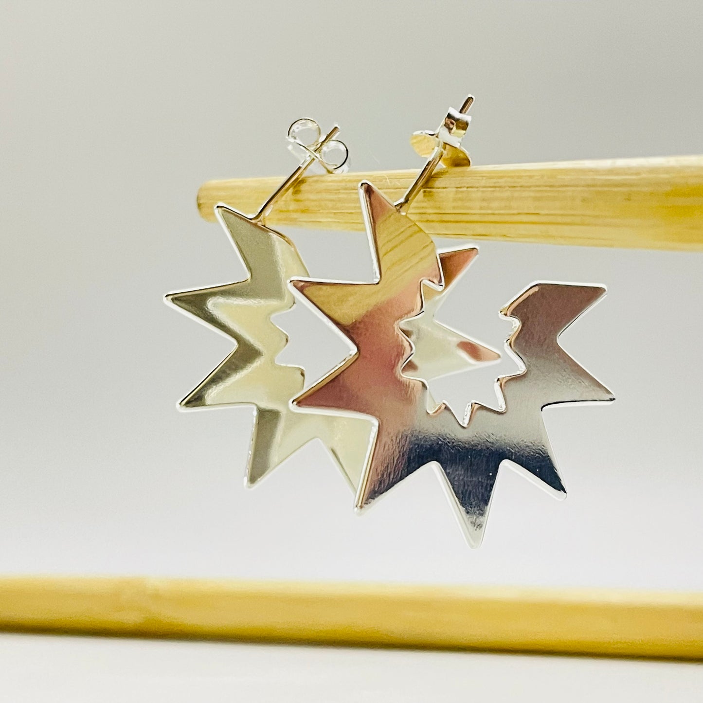 XP397 Aro tipo argolla con puntas 30 mm Espesor 1 mm Aro Baño Plata Aros Bañados hecho de Bronce Bañado en Plata 50 ml Joyas Bañadas en Plata