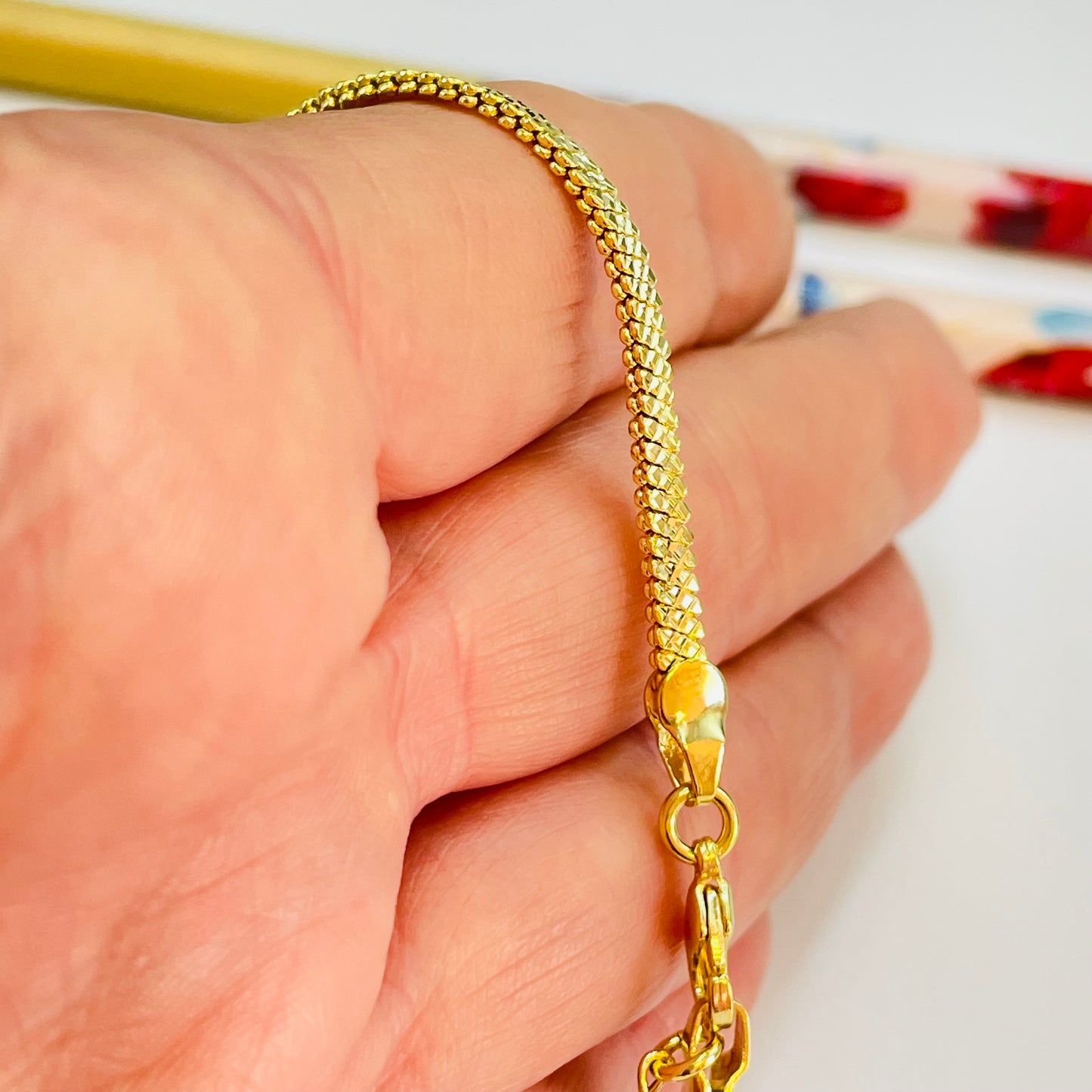 PO29 Pulsera Cinta Texturada doble espesor Ancho 3 mm Espesor 1.3 mm Largo 15 cm Pulsera Baño Oro