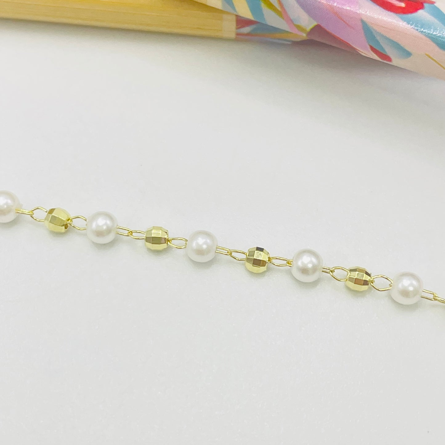 Joyas por Mayor Joyas Bañadas en Oro por Mayor Insumos para Joyas PO25 Pulsera Perlas diá. 3.5 mm y bolitas facetadas 2.8 mm Largo 17.5 cm más extensor con terminal mini corazón Pulsera Baño Oro