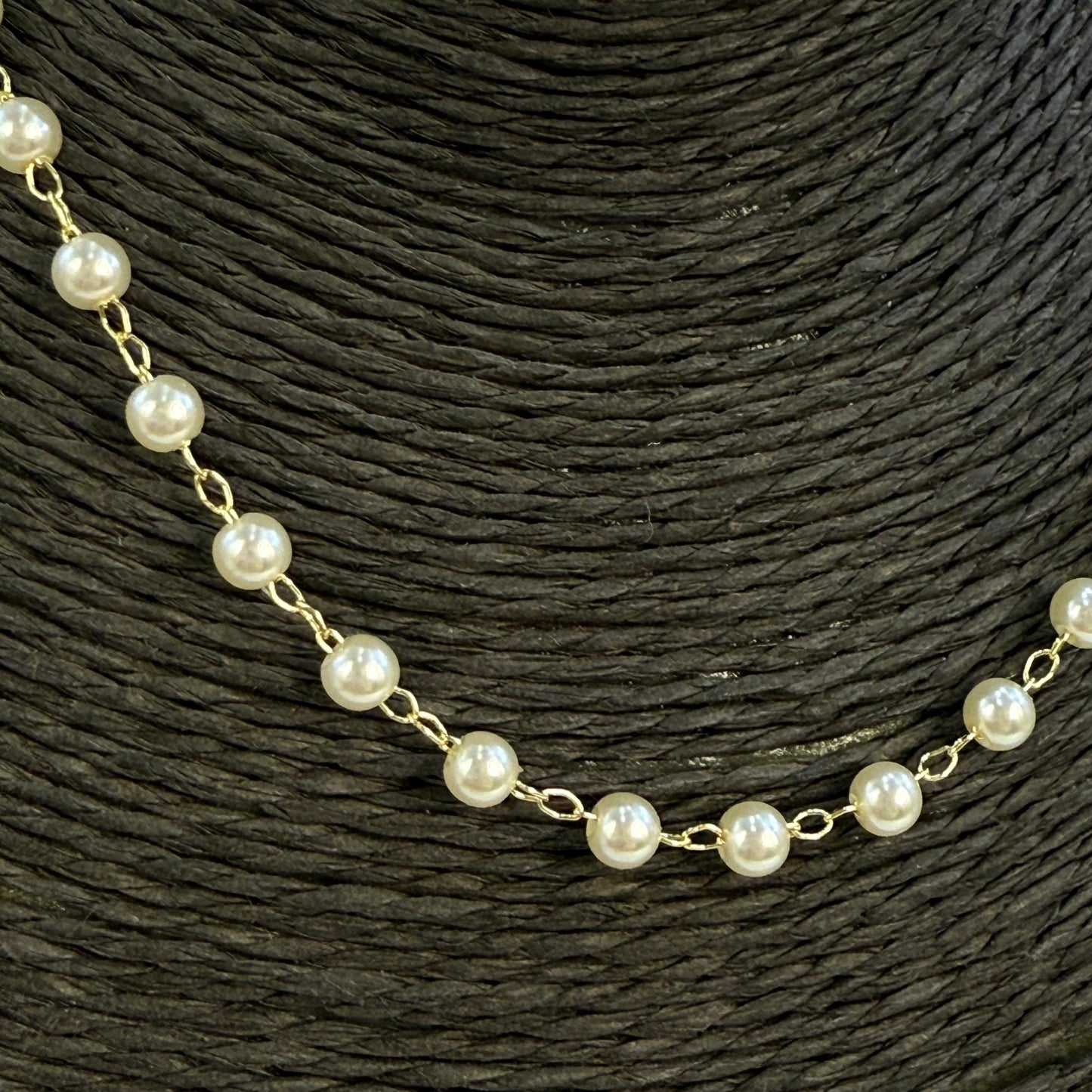 Joyas por Mayor Joyas Bañadas en Oro por Mayor Insumos para Joyas CO232 Collar Chocker Perlas diá. 4 mm Largo 35 cm más extensor 5.5 cm Collar Terminado Baño Oro
