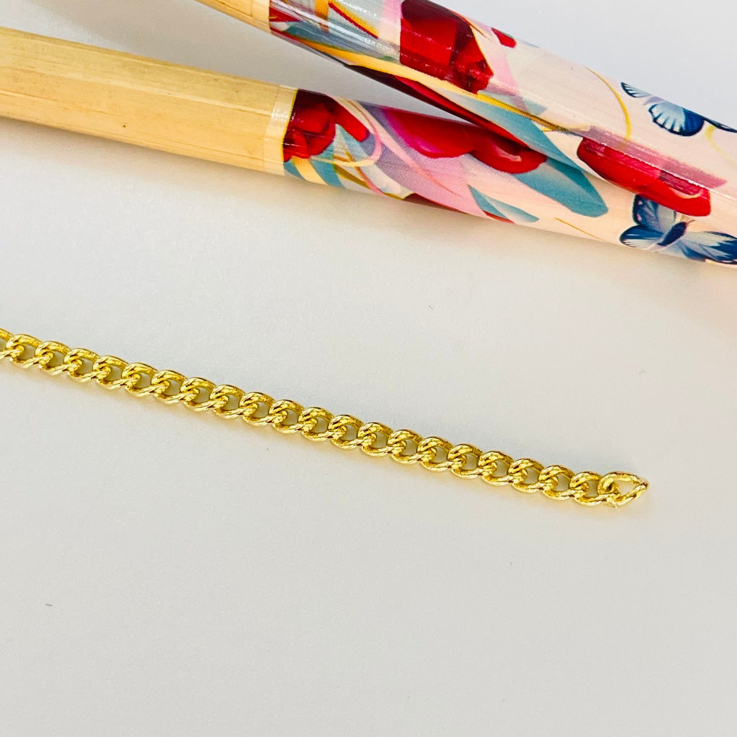 CO180 Cadena Grumet Ancho 3 mm Espesor 3 mm Eslabon 3 x 3 mm Cadena por Metro Baño Oro Cadenas Bañadas hecho de Bronce Bañado en Oro 18K Joyas Bañadas en Oro