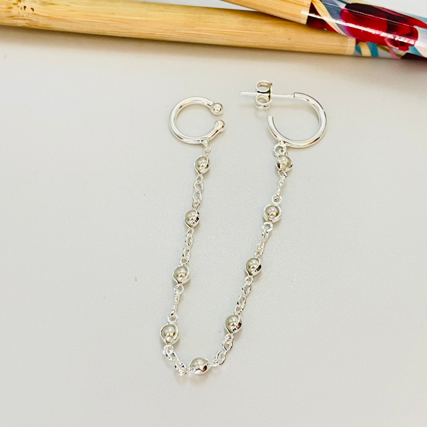 XP283 Aro argollita y cadena con perlas argolla 12 mm x 9 cm largo perla 2 mm Aro Baño Plata Aros Bañados hecho de Bronce Bañado en Plata 50 ml Joyas Bañadas en Plata