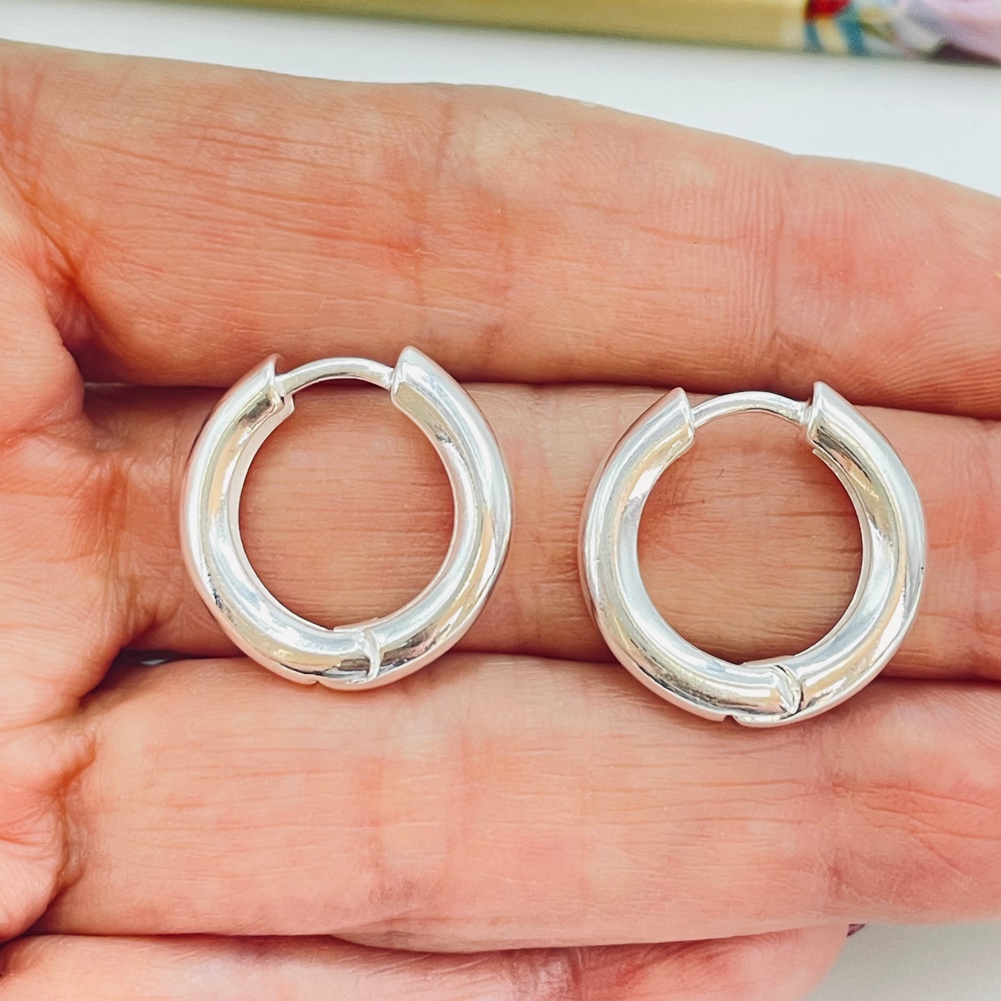 XP544 Argolla Tubo Lisa Cierre Presión diá. 20 mm Espesor 3.8 mm Aro Baño Plata