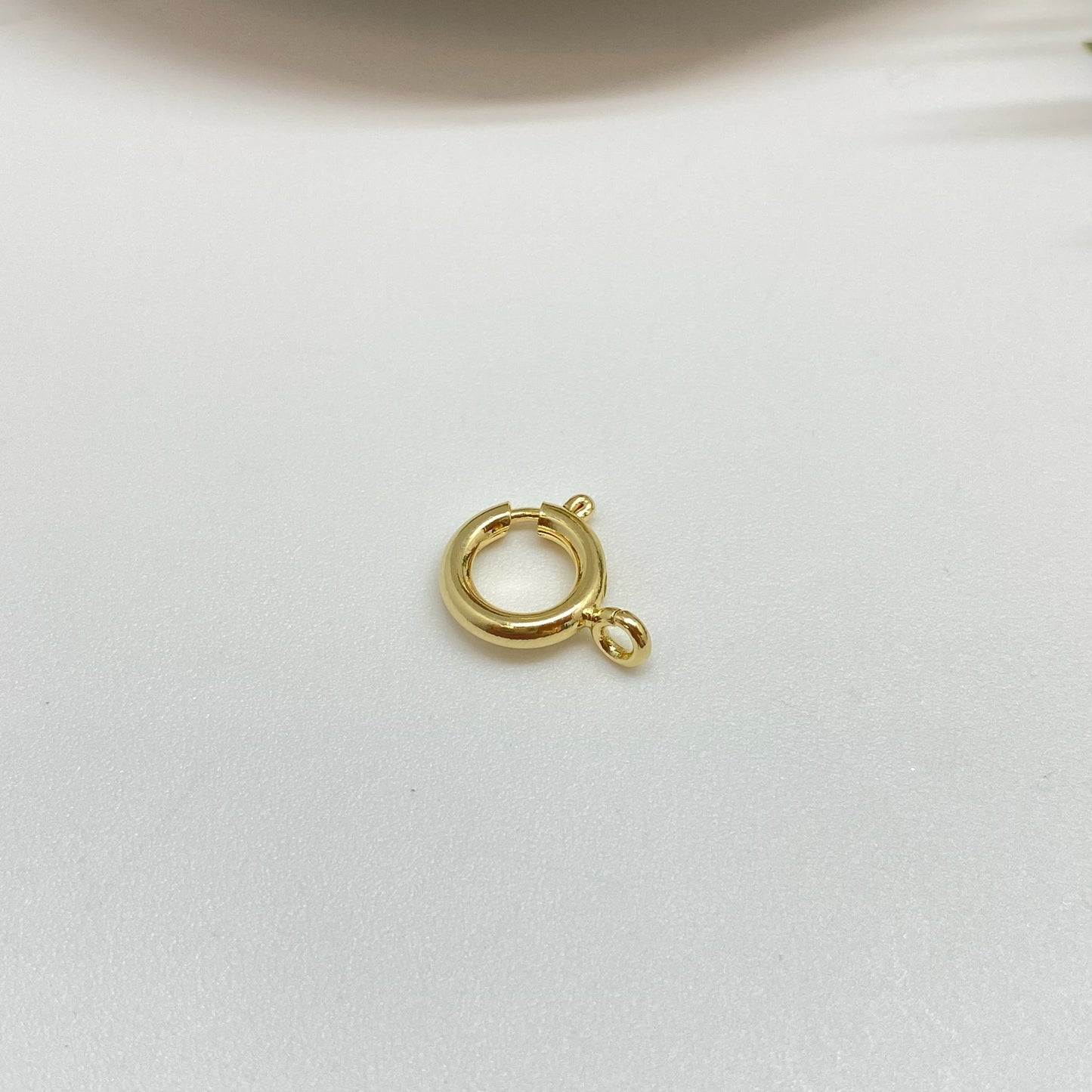 Joyas por Mayor Joyas Bañadas en Oro por Mayor Insumos para Joyas AO152 Mosquetón o Broche Redondo Diá. 10 mm Espesor 2 mm Accesorio Baño Oro