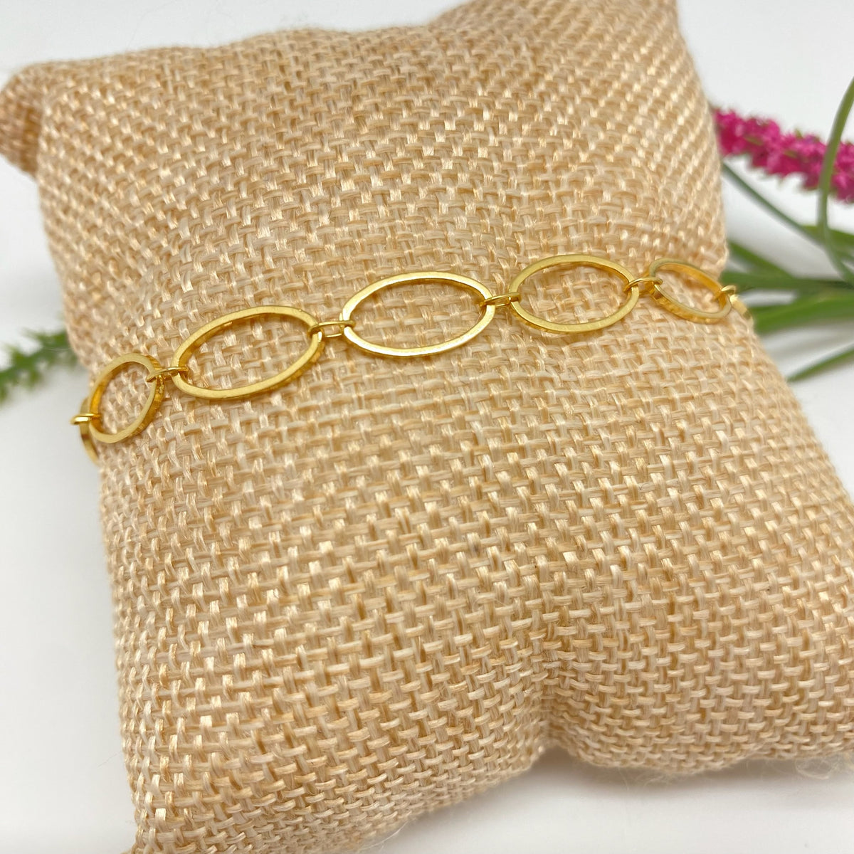 PO47 Pulsera cadena eslabones 14x7 mm y mini eslabón 4x2 mm Largo 15.3 cm más extersor de 5 cm Pulsera Baño Oro