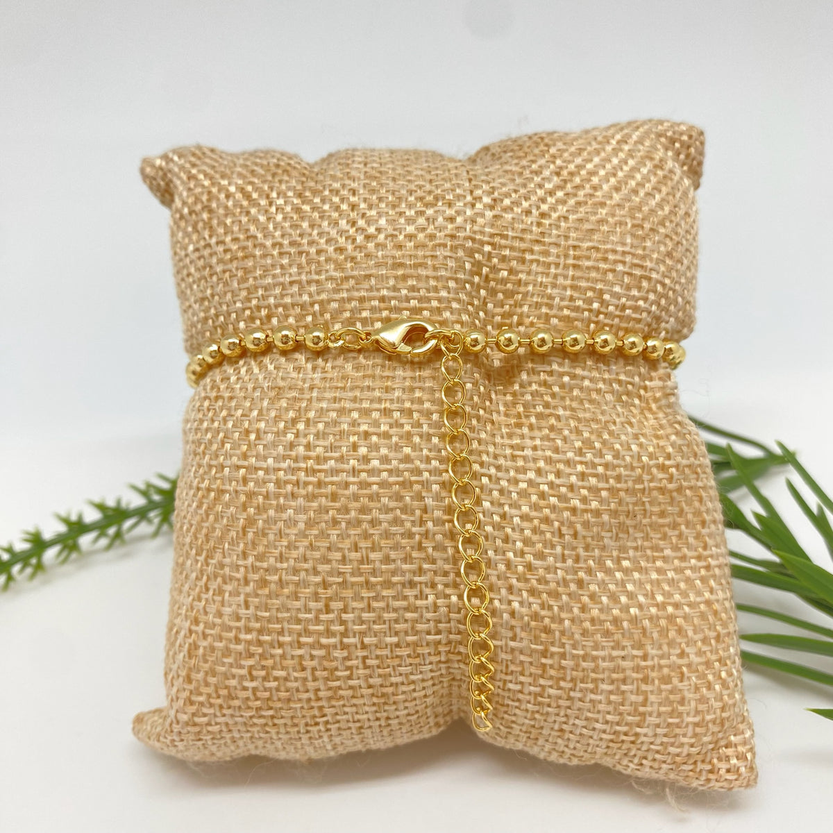 PO46 Pulsera de bolitas 3 mm y mini tubitos Largo 17 cm más extensor de 5 cm Pulsera Baño Oro