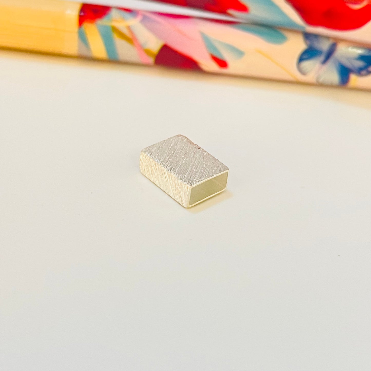 TP02 Tubo Rectángulo 8.2x6x3 mm Baño Plata