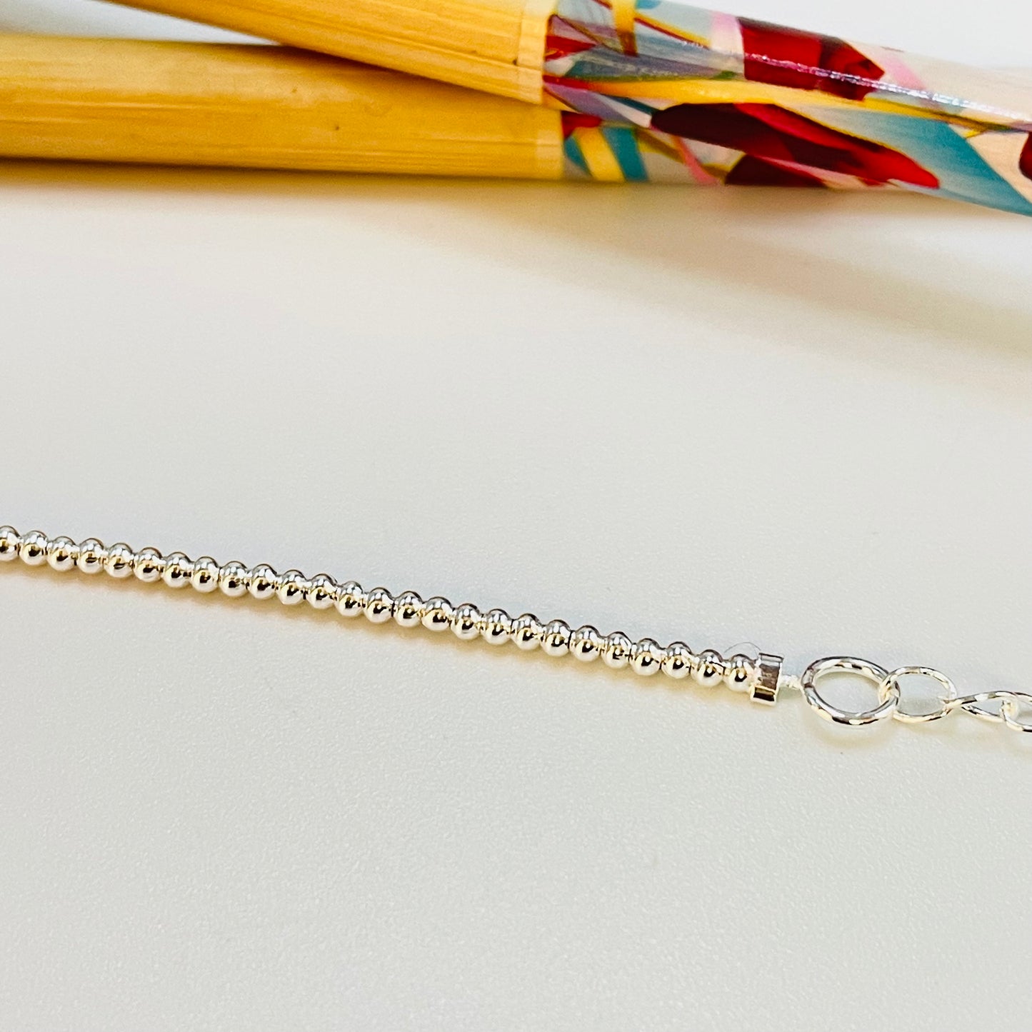 PP11 Pulsera Bolitas 2 mm Largo 15.5 cm mas extensor de 3 cm Pulsera Baño Plata Accesorios Varios hecho de Bronce Bañado en Plata 50 ml Joyas Bañadas en Plata
