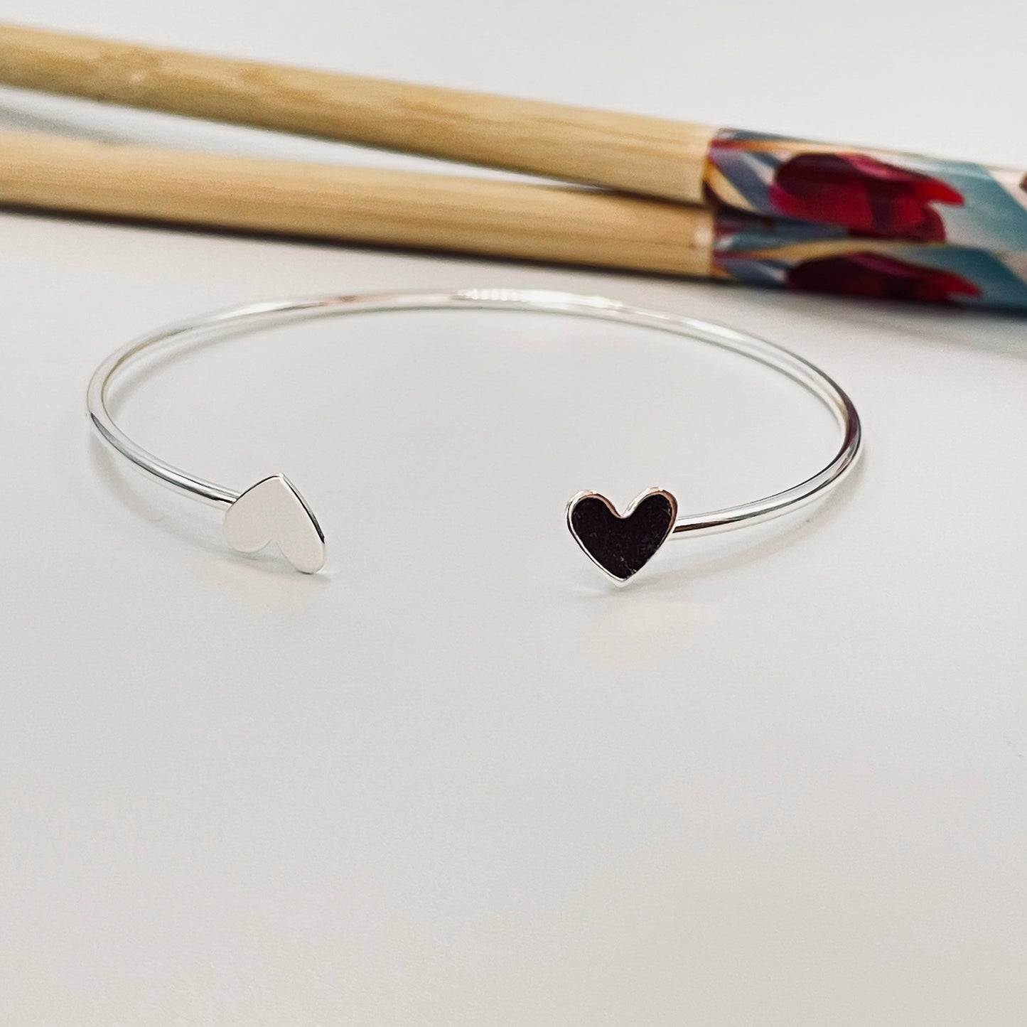 EP22 Esclava 2 corazones en puntas Diá. 60 cm Espesor 1.5 mm Esclava Baño Plata Accesorios Varios hecho de Bronce Bañado en Plata 50 ml Joyas Bañadas en Plata
