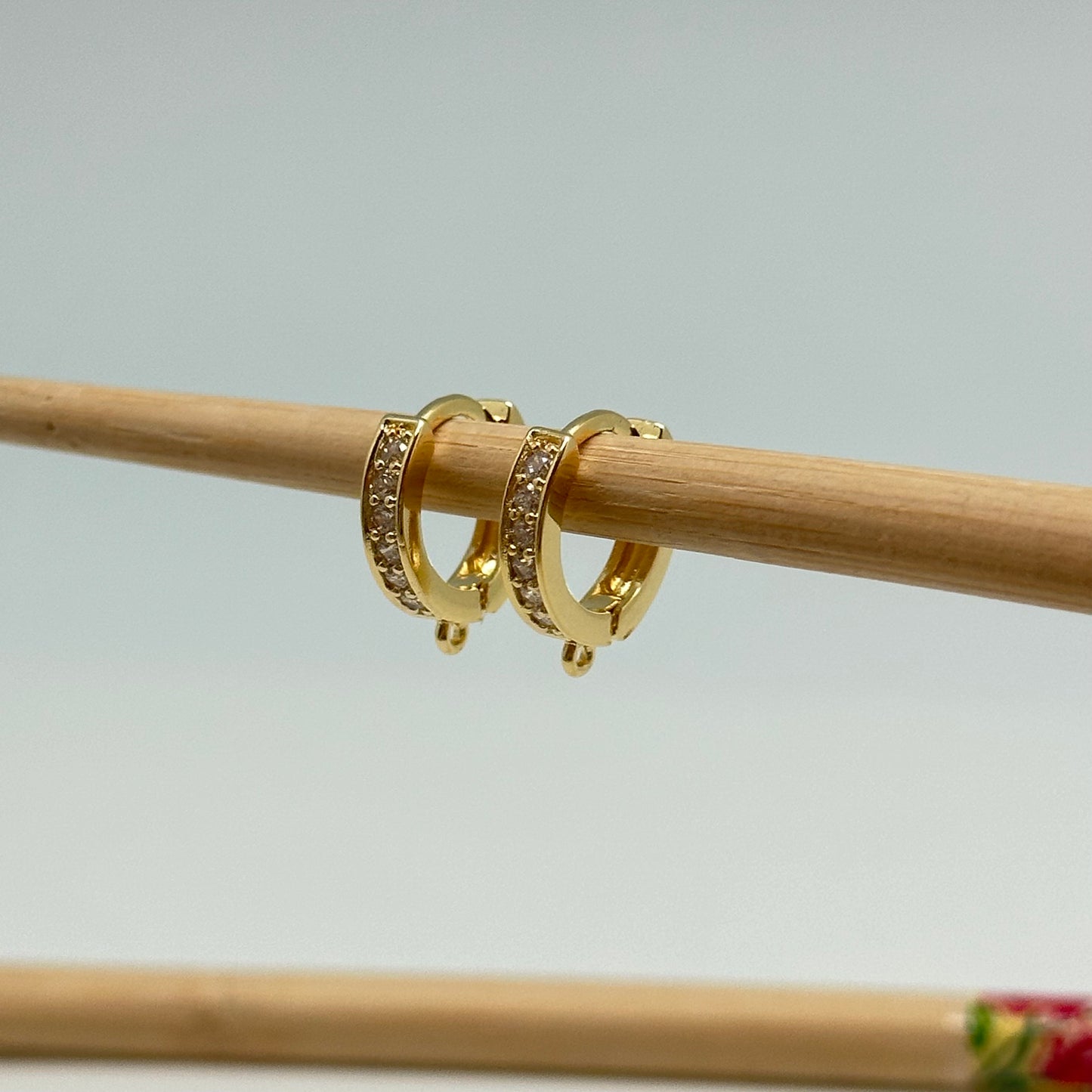 AO127 Aro argolla circones 12 mm Espesor 3 mm mas argollita Accesorio Baño Oro