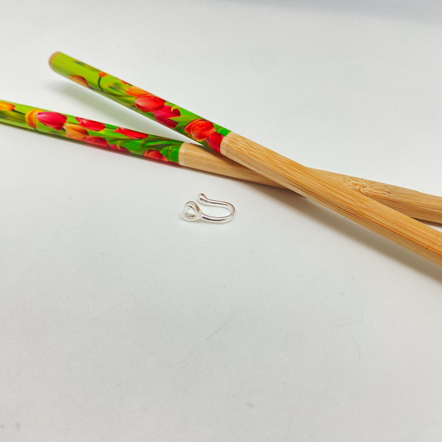 XP321 Cuff Corazón Calado 5 mm Aro Baño Plata