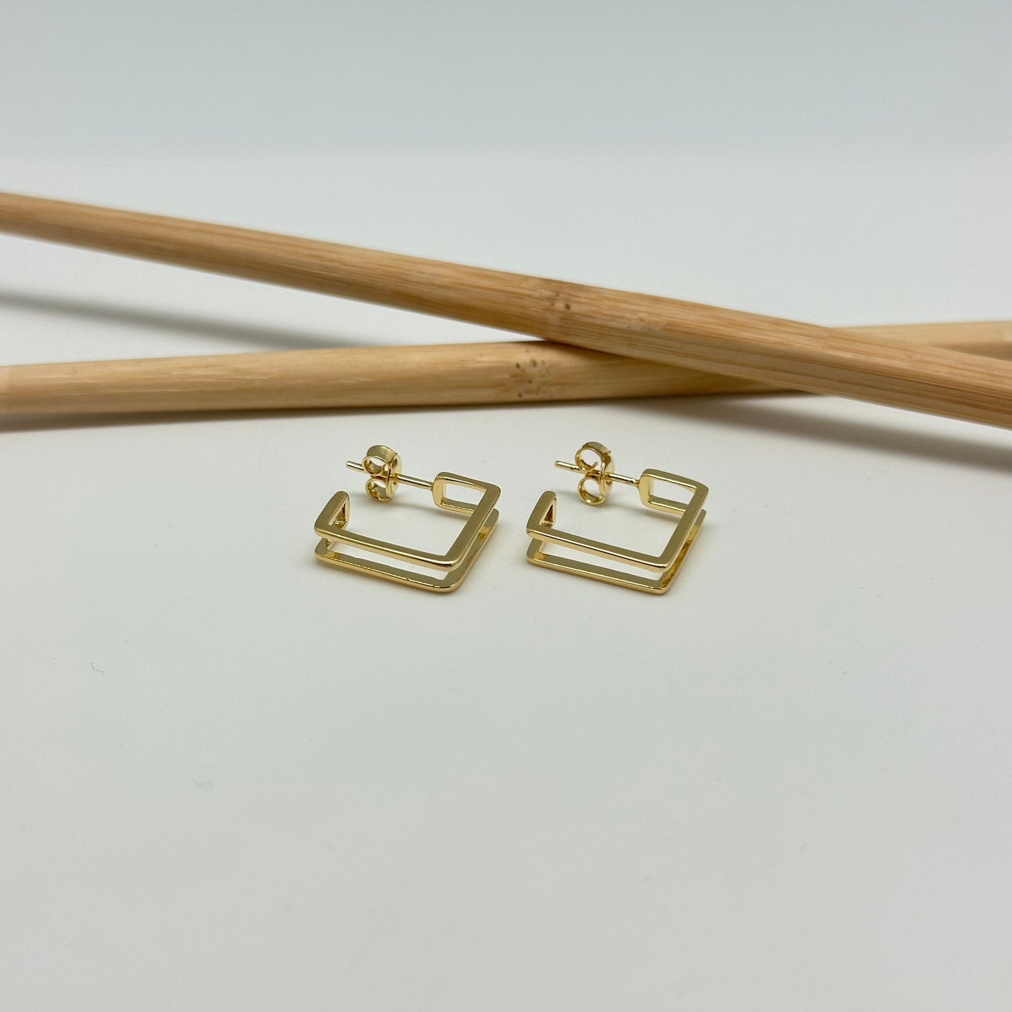 XO327 Aro Argolla Cuadrada doble 26 x 4 mm Aro Baño Oro