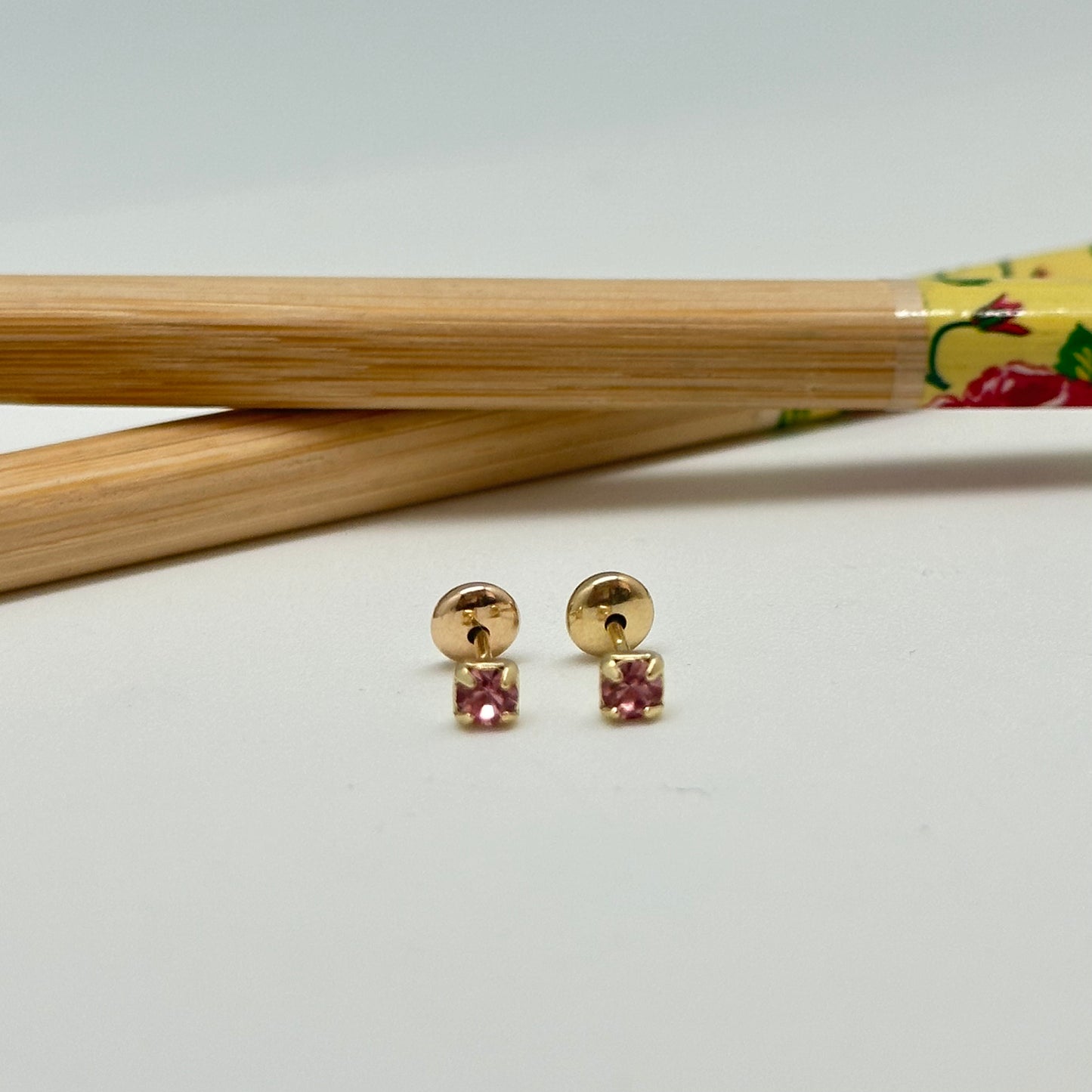 XO328 Aro Punto de Luz 3 mm Aro Baño Oro