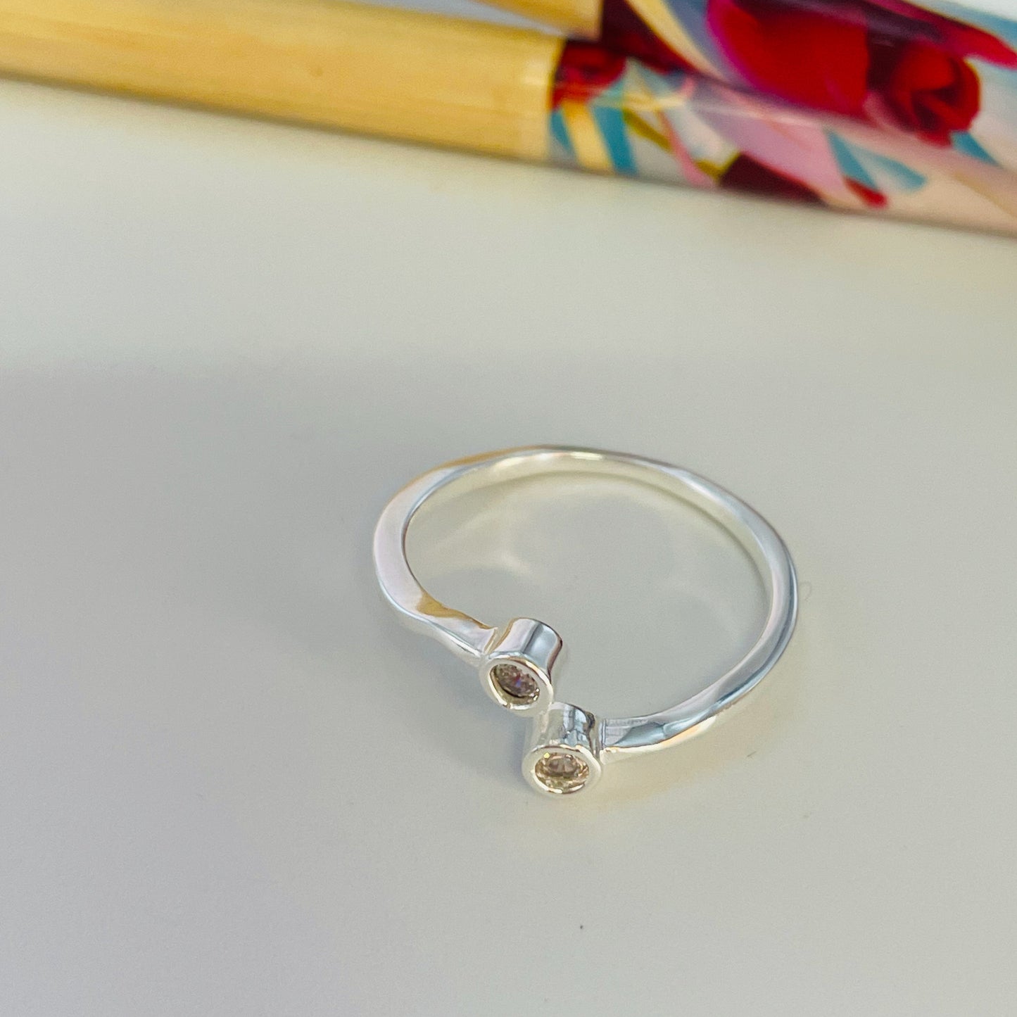 WP54 Anillo Regulable con 2 circones de 3 mm en los extremos Espesor de la Argolla 1.8 mm Anillo Baño Plata Anillos Bañados hecho de Bronce Bañado en Plata 50 ml Joyas Bañadas en Plata