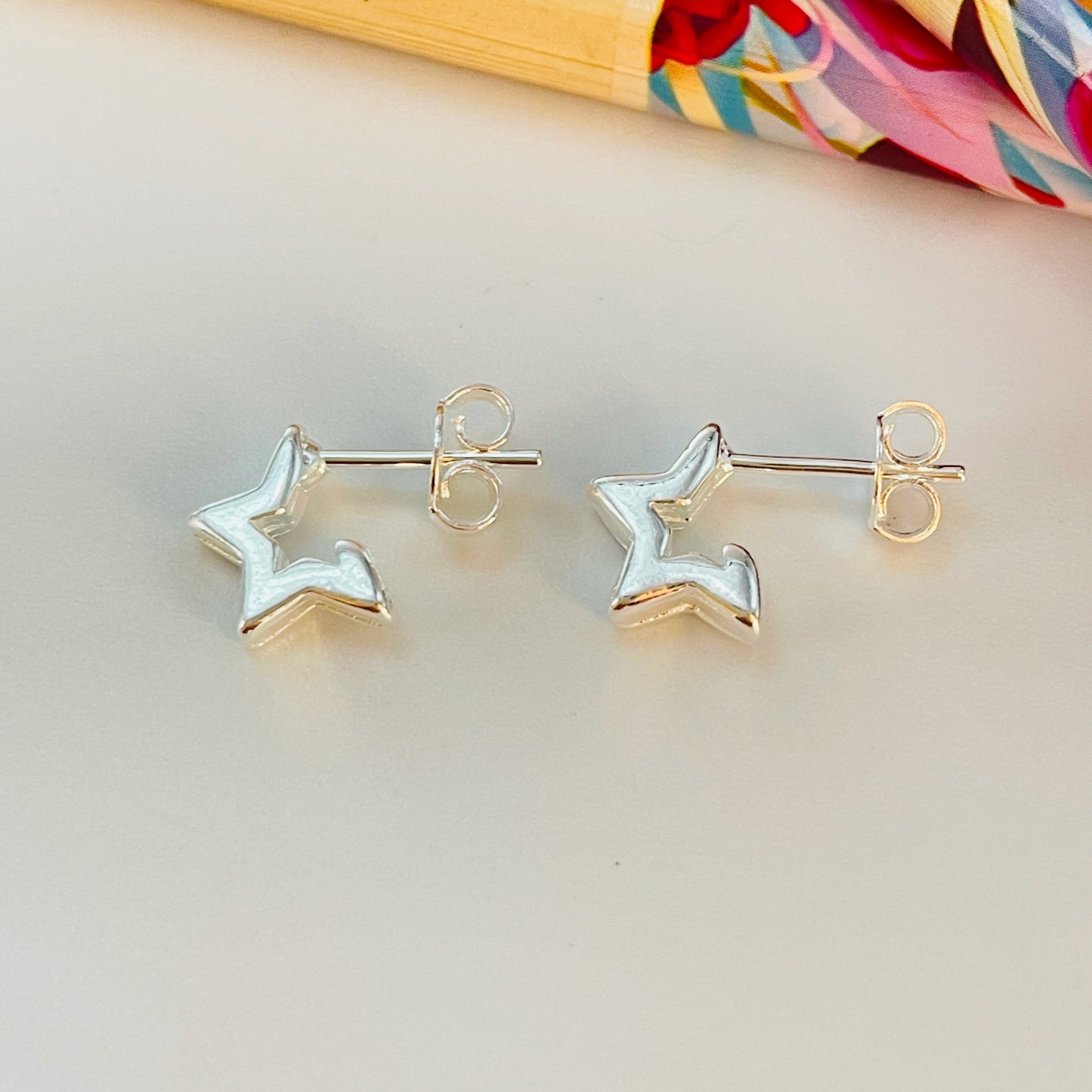 XP291 Aro argolla estrella chica 10 mm Espesor 2 mm Aro Baño Plata Aros Bañados hecho de Bronce Bañado en Plata 50 ml Joyas Bañadas en Plata