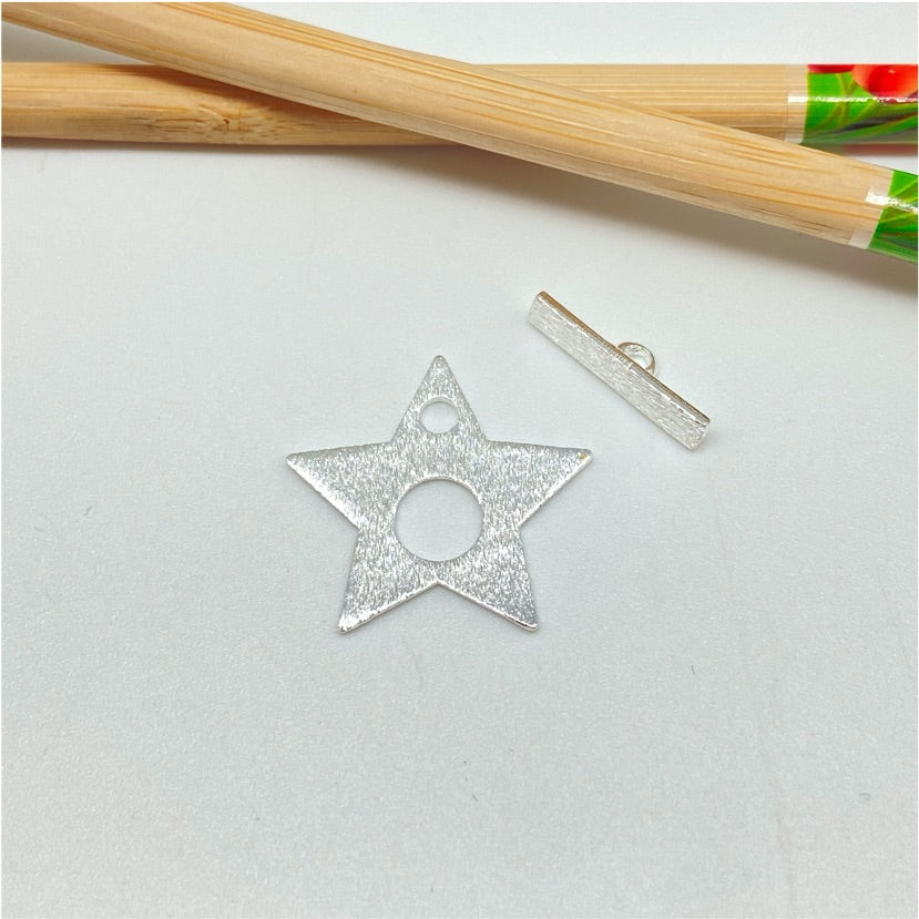 AP108 Broche Estrella Palito Lijado Estrella 29x29 mm palito 18x4 mm Accesorio Baño Plata Accesorios Bañados hecho de Bronce Bañado en Plata 50 ml Joyas Bañadas en Plata