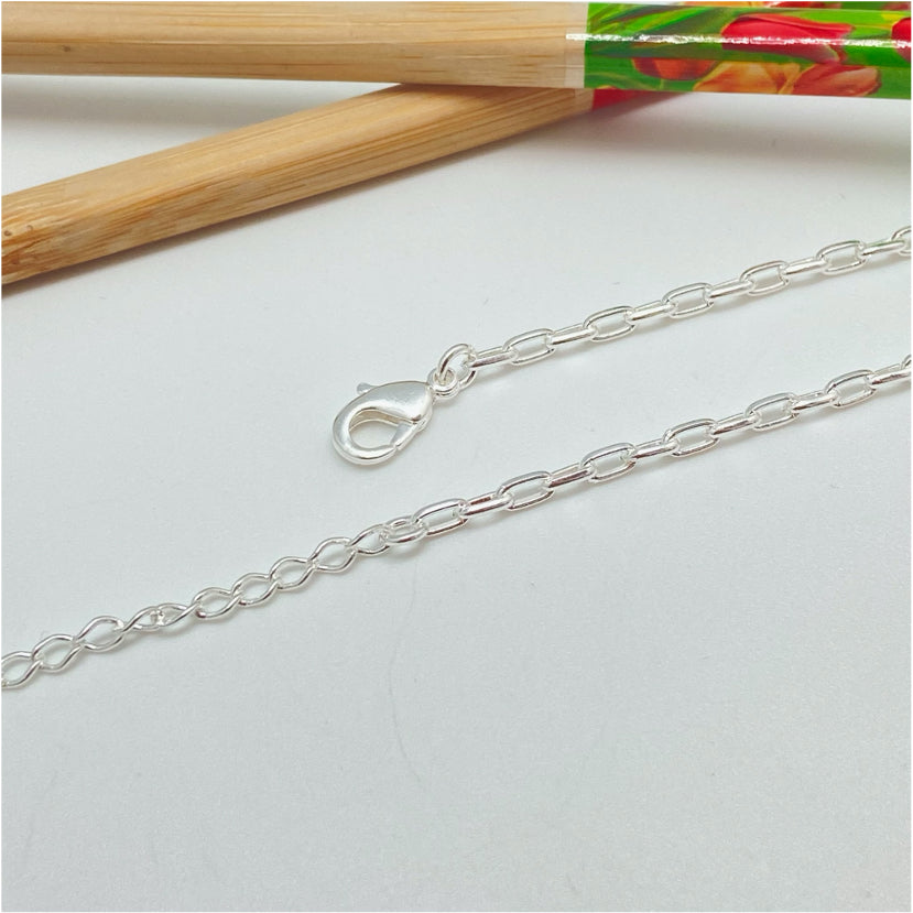 CP137 Cadena de Eslabones 34 cm más extensor de 5 cm Eslabones 4x2.5 mm Cadena Terminada Baño Plata Cadenas Bañadas hecho de Bronce Bañado en Plata 50 ml Joyas Bañadas en Plata