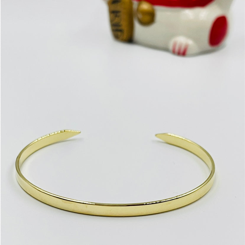 EO04 Esclava Lisa 3 mm terminación en puntas Esclava Baño Oro Pulseras y Esclavas Bañadas en Oro y Plata hecho de Bronce Bañado en Oro 18K Joyas Bañadas en Oro
