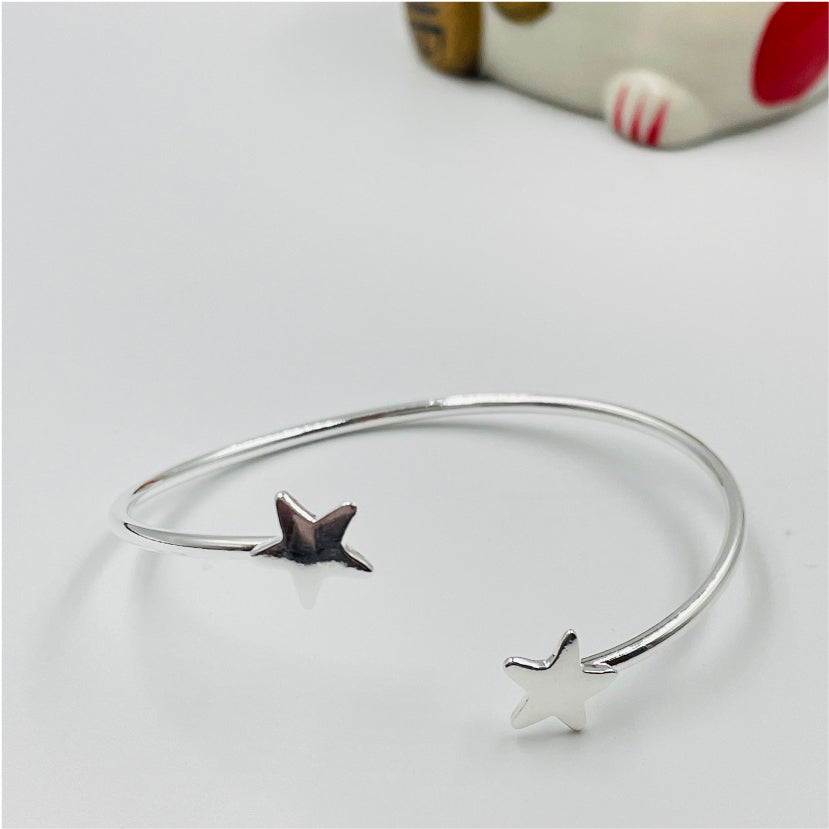EP08 Esclava Doble Estrella Esclava Baño Plata Pulseras y Esclavas Bañadas en Oro y Plata hecho de Bronce Bañado en Plata 50 ml Joyas Bañadas en Plata