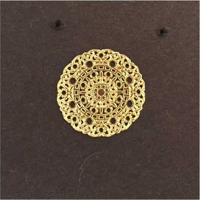 FO131 Mandala Calada diá. 29 mm Figura Baño Oro Figuras Bañadas en Oro y Plata hecho de Bronce Bañado en Oro 18K