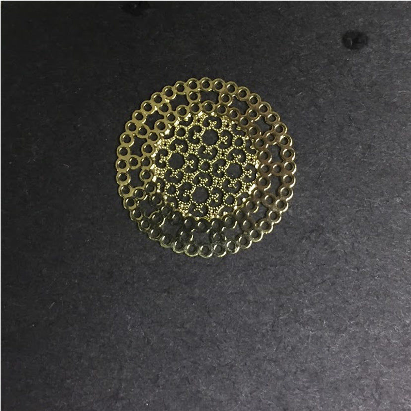 FO144 Mandala Calada diá. 27 mm Figura Baño Oro Figuras Bañadas en Oro y Plata hecho de Bronce Bañado en Oro 18K