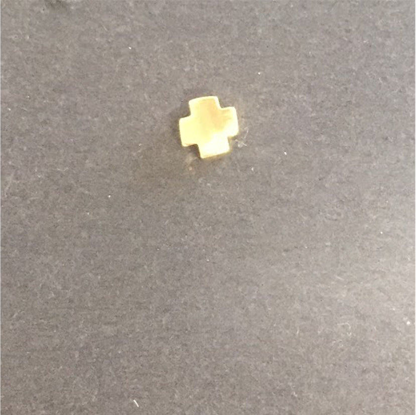 FO208 Colgante Cruz del Equilibrio para pasar 8 mm Figura Baño Oro Figuras Bañadas hecho de Bronce Bañado en Oro 18K Joyas Bañadas en Oro