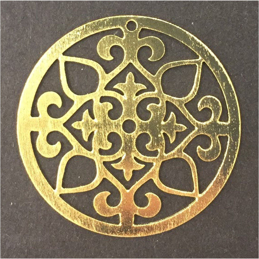 FO238 Figura Calada 35 mm Figura Baño Oro Figuras Bañadas en Oro y Plata hecho de Bronce Bañado en Oro 18K