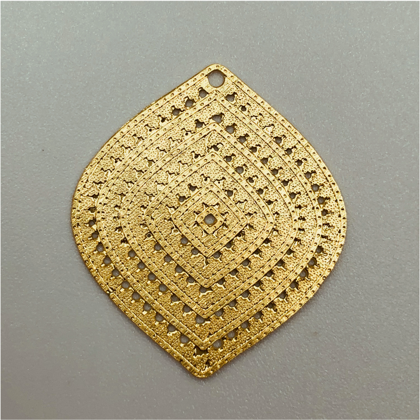 FO288 26 mm 1 perforación Figura Baño Oro Figuras Bañadas en Oro y Plata hecho de Bronce Bañado en Oro 18K