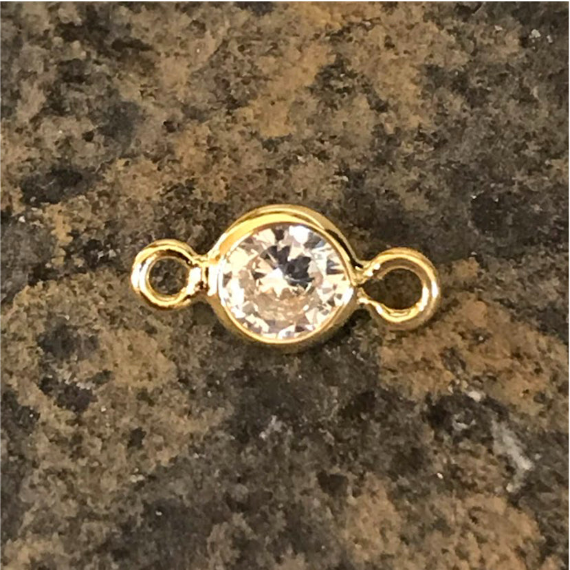 FO384 Punto Luz Conector 4 mm Figura Baño Oro Figuras Bañadas en Oro y Plata hecho de Bronce Bañado en Oro 18K