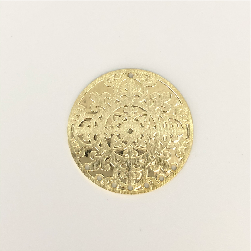 FO409 25 mm (7 perforaciones) Figura Baño Oro Figuras Bañadas en Oro y Plata hecho de Bronce Bañado en Oro 18K