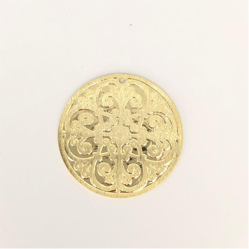 FO410 25 mm (1 perforación) sin calar Figura Baño Oro Figuras Bañadas en Oro y Plata hecho de Bronce Bañado en Oro 18K