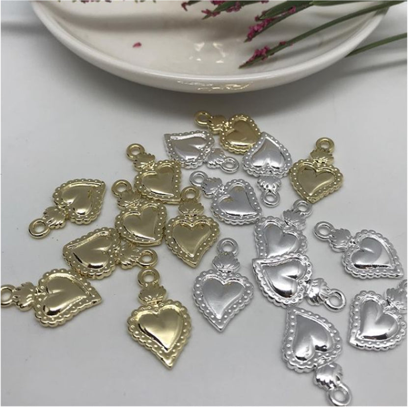 FO418 Detente Volado Liso Bordes con Puntitos Figura Baño Oro Figuras Bañadas en Oro y Plata hecho de Bronce Bañado en Oro 18K