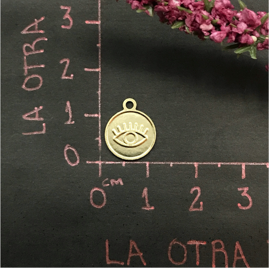 FO529 Colgante Ojo Abierto Figura Baño Oro Figuras Bañadas en Oro y Plata hecho de Bronce Bañado en Oro 18K