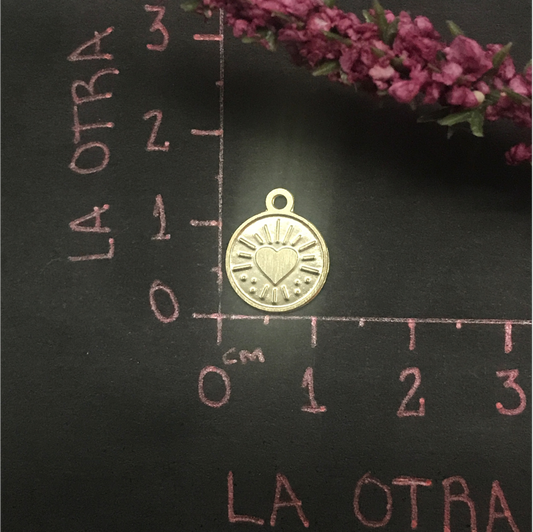 FO530 Colgante Corazón Rayos Figura Baño Oro Figuras Bañadas en Oro y Plata hecho de Bronce Bañado en Oro 18K