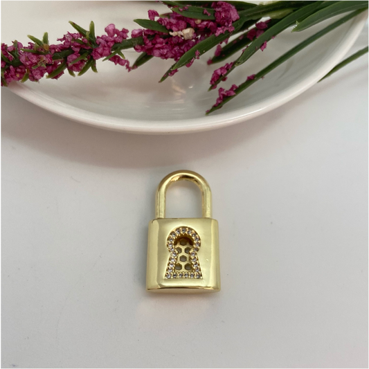 FO658 Candado Cerradura Circones 28 x 15 mm Figura Baño Oro Figuras Bañadas en Oro y Plata hecho de Bronce Bañado en Oro 18K