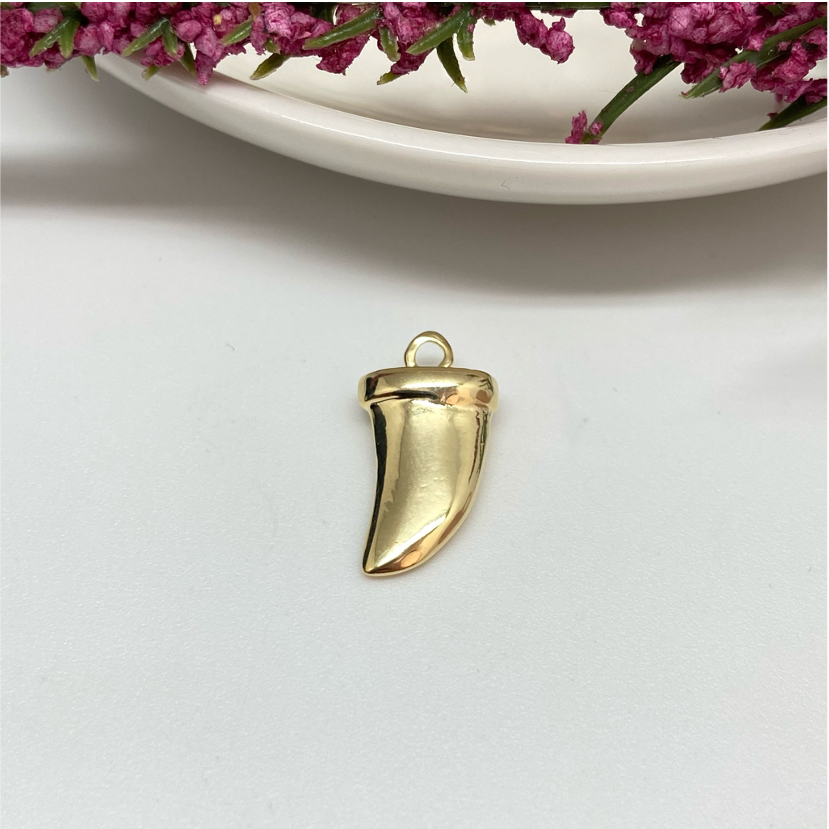 FO672 Corvo Mediano Liso Figura Baño Oro Figuras Bañadas en Oro y Plata hecho de Bronce Bañado en Oro 18K