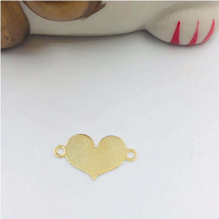 FO710 Conector Corazón liso 15 x 8 mm Figura Baño Oro Figuras Bañadas en Oro y Plata hecho de Bronce Bañado en Oro 18K