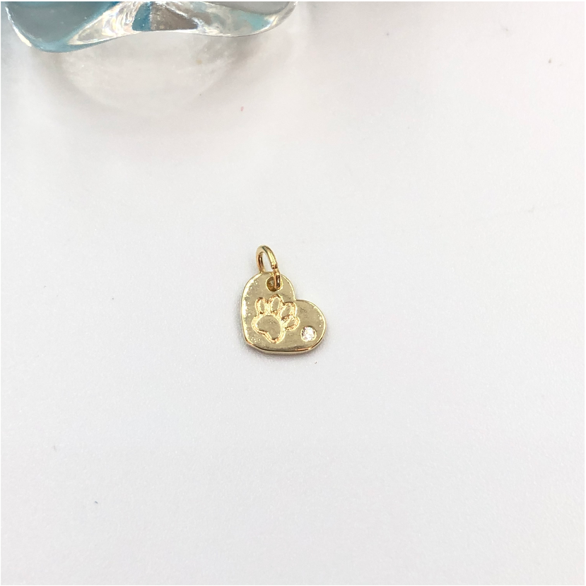 FO726 Mini Corazón Patita de Perro estampada y 1 Circón 9 x 6 mm Figura Baño Oro Figuras Bañadas en Oro y Plata hecho de Bronce Bañado en Oro 18K Joyas Bañadas en Oro