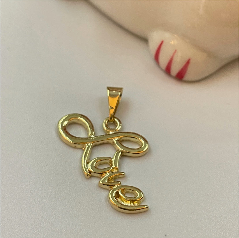 FO771 Colgante Love 20x18 mm más Balier Figura Baño Oro Figuras Bañadas en Oro y Plata hecho de Bronce Bañado en Oro 18K