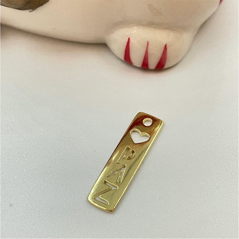 FO780 Colgante Placa Paz 20x6 mm Figura Baño Oro Figuras Bañadas en Oro y Plata hecho de Bronce Bañado en Oro 18K