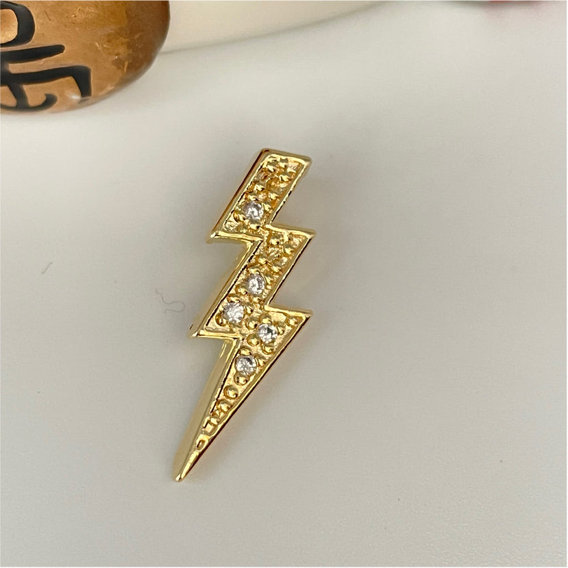 FO794 Colgante Rayo con circones 25x10 mm balier trasero Figura Baño Oro Figuras Bañadas en Oro y Plata hecho de Bronce Bañado en Oro 18K