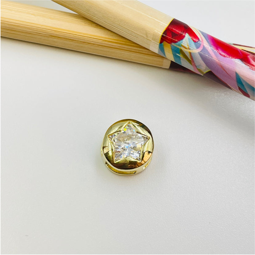 FO878 Colgante Punto de Luz Estrella diá. 11 mm Figura Baño Oro Figuras Bañadas en Oro y Plata hecho de Bronce Bañado en Oro 18K Joyas Bañadas en Oro