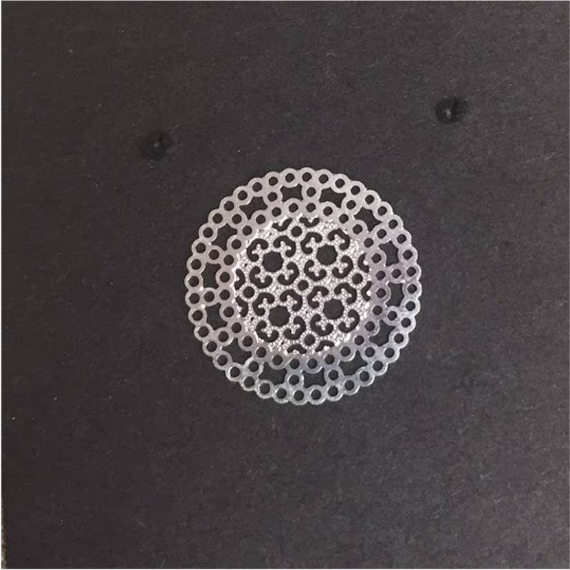 FP118 Mandala Calada diá. 27 mm Figura Baño Plata Figuras Bañadas en Oro y Plata hecho de Bronce Bañado en Plata 50 ml