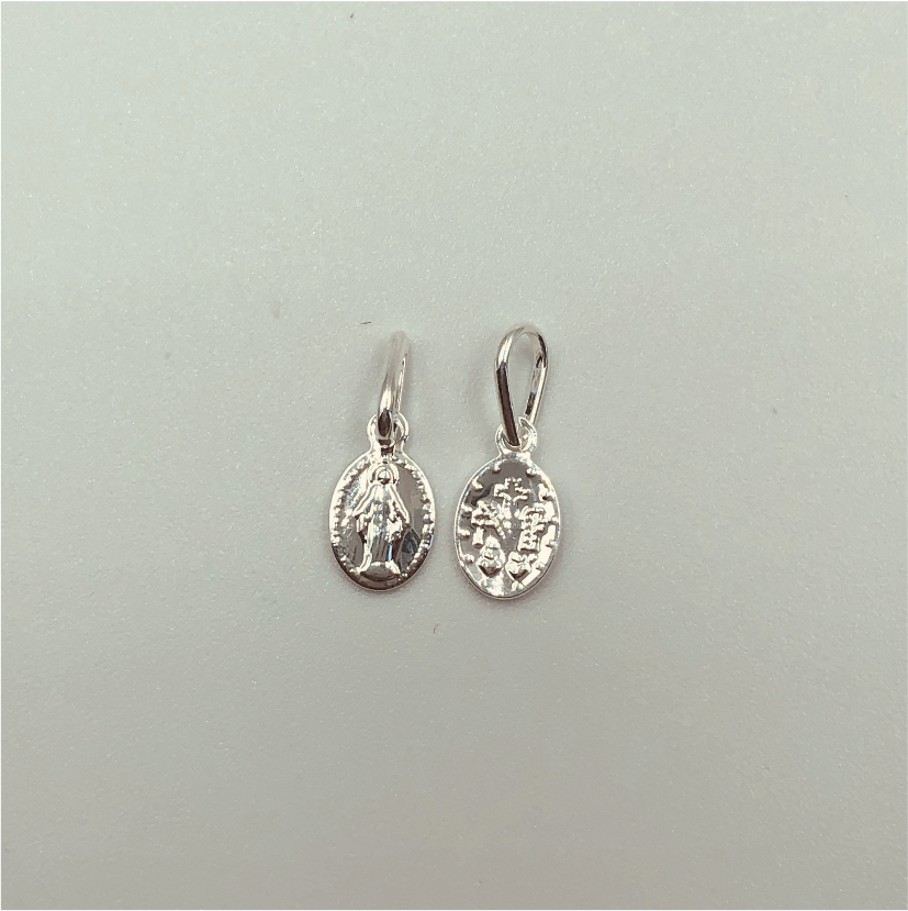 FP231 Virgen Milagros 8x6 mm Figura Baño Plata Figuras Bañadas en Oro y Plata hecho de Bronce Bañado en Plata 50 ml