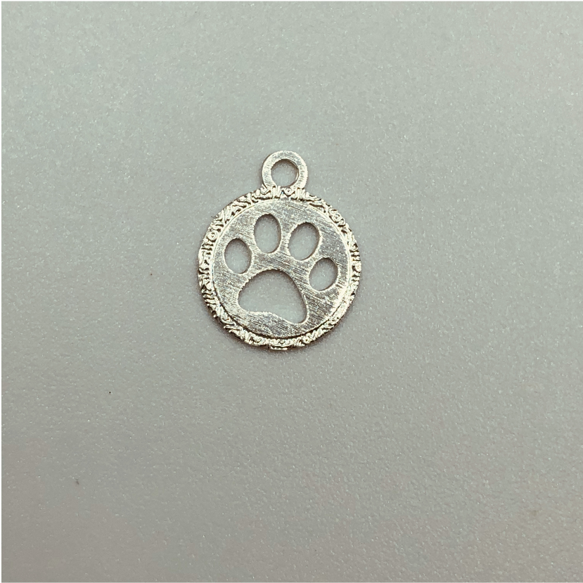 FP333 Colgante Medalla Calada Patita de Perro 12 mm más argollita Figura Baño Plata Figuras Bañadas hecho de Bronce Bañado en Plata 50 ml Joyas Bañadas en Plata
