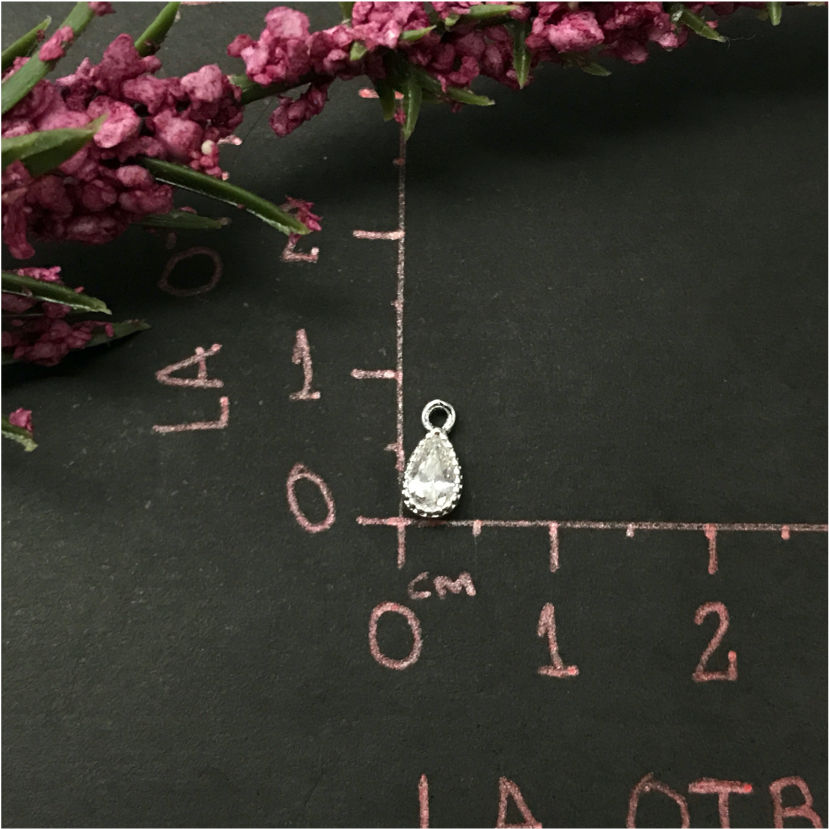 FP381 Punto Luz Gota 8 x 3 mm Figura Baño Plata Figuras Bañadas en Oro y Plata hecho de Bronce Bañado en Plata 50 ml