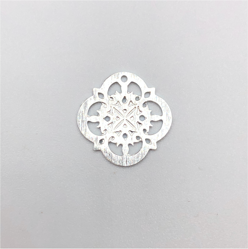 FP406 Mándala Santiago 15 mm (1 perforación) Figura Baño Plata Figuras Bañadas en Oro y Plata hecho de Bronce Bañado en Plata 50 ml