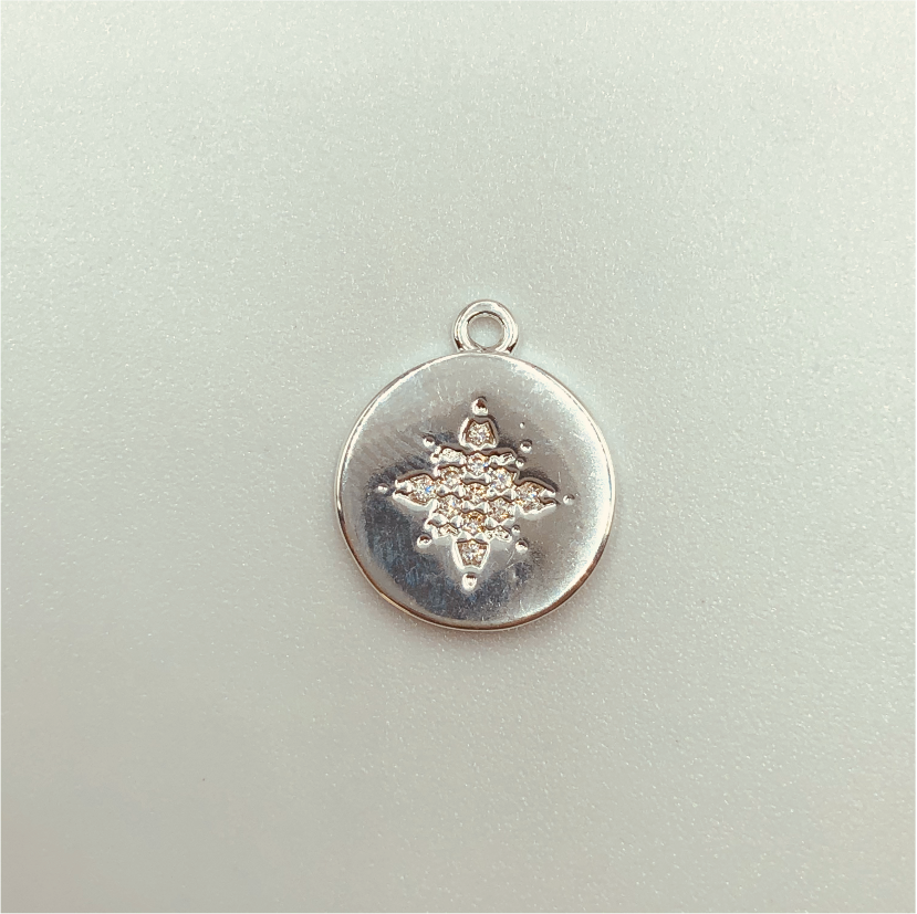 FP595 Colgante Redondo Estrella Guía Circones 13 mm Figura Baño Plata Figuras Bañadas en Oro y Plata hecho de Bronce Bañado en Plata 50 ml