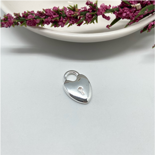 FP669 Candado Corazón 20 x 13 mm Figura Baño Plata Figuras Bañadas en Oro y Plata hecho de Bronce Bañado en Plata 50 ml